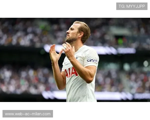 凯恩高速切入禁区射门，热刺前场爆点再次出现